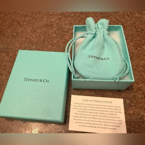 Tiffany & Co. Silver Beaded Bracelet with Heart Charm - Picture 7 of 8